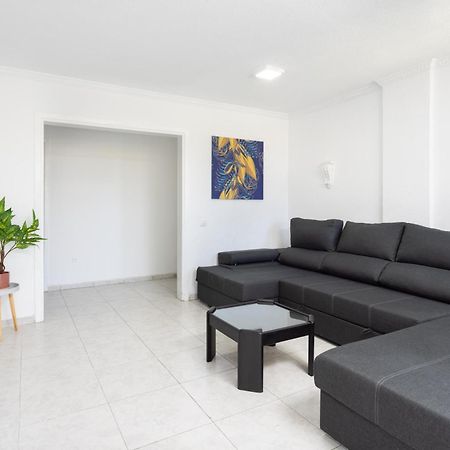 Classbnb - Three Spacious Apartments 150M From The Las Americas Promenade Arona  Esterno foto